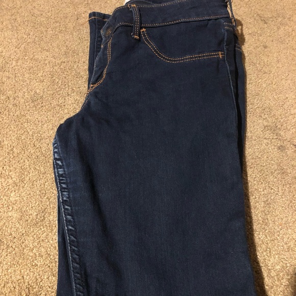 Two pair of Hollister jeans sz 11 - Picture 5 of 5